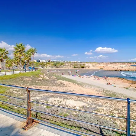 The Flat With A Heated Swimming Pool * Dehesa de Campoamor (Orihuela Costa)